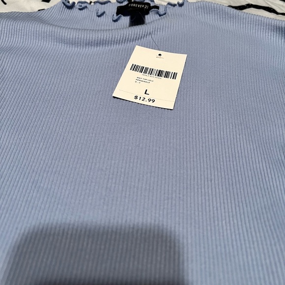 🎉4 for $20 Forever 21 long sleeve top - Picture 2 of 3